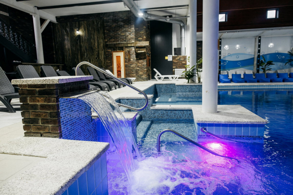 Аква зона парк отеля «Маликон»