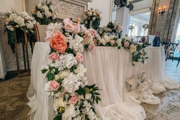 Аренда декораций для торжеств в Таганроге