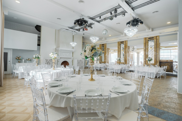 Аренда декораций для торжеств в Таганроге